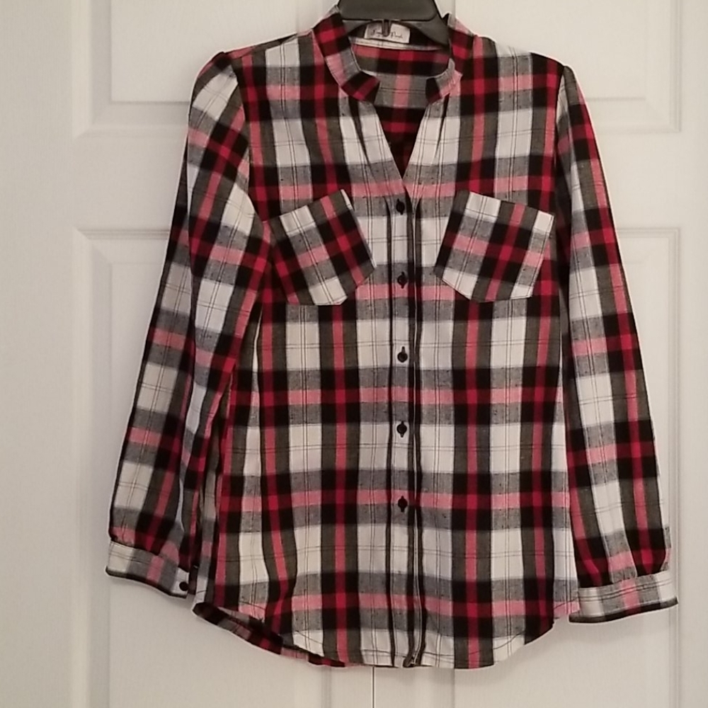 Fiona & Purple Large red/white plaid shirt
